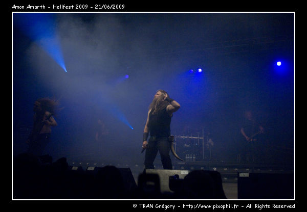 20090621-Hellfest-AmonAmarth-4-C