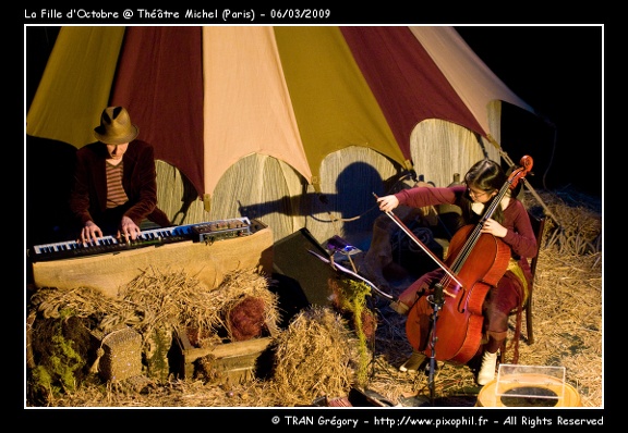 20090306-TheatreMichel-LaFilledOctobre-14-C
