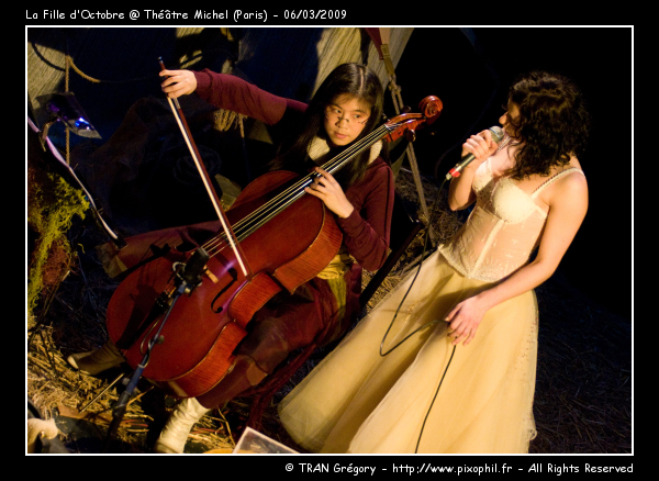 20090306-TheatreMichel-LaFilledOctobre-18-C.jpg