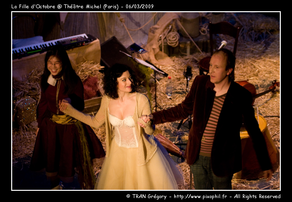 20090306-TheatreMichel-LaFilledOctobre-46-C.jpg