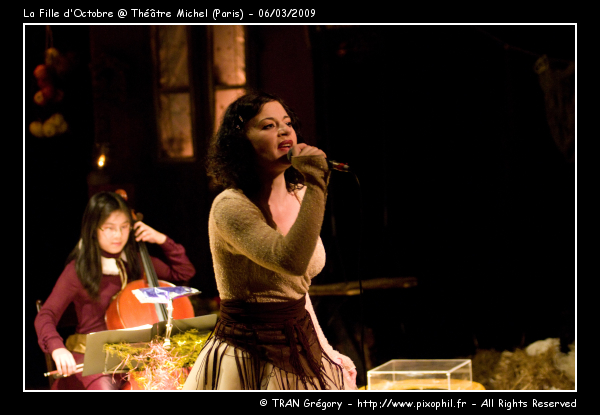 20090306-TheatreMichel-LaFilledOctobre-5-C.jpg