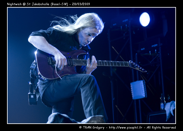 20090328-StJakobshalleSW-Nightwish-63-C