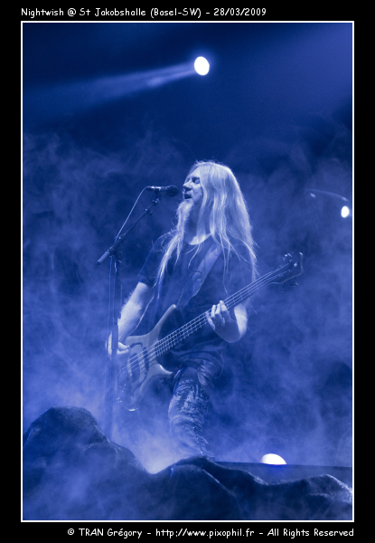 20090328-StJakobshalleSW-Nightwish-79-C