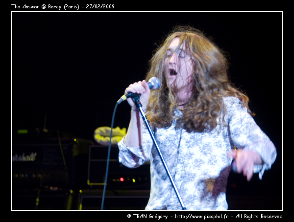 20090227-Bercy-TheAnswer-3-C